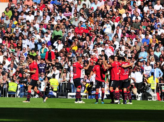 中国男澳大利亚.